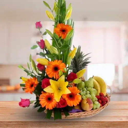 Arreglo Floral con Frutas Quitana